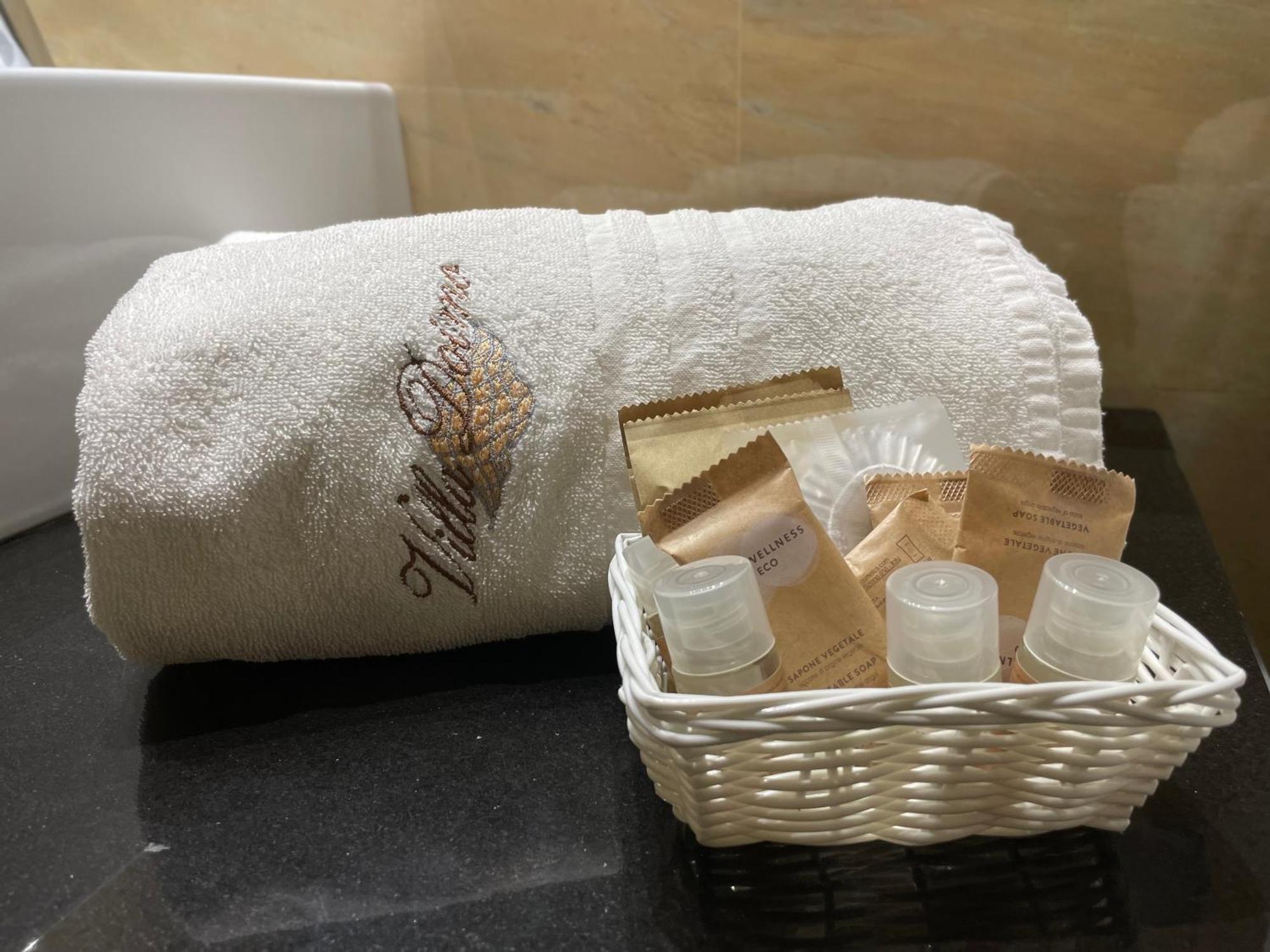 Hotel Villa Doimo 利尼亚诺萨比亚多罗 外观 照片
