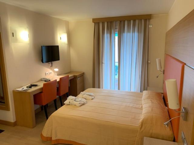 Hotel Villa Doimo 利尼亚诺萨比亚多罗 客房 照片
